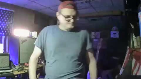 flamingfartguy online show from December 2, 10:28 am