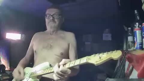 flamingfartguy online show from December 20, 8:12 pm