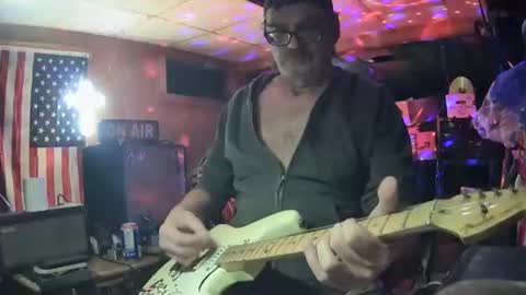 flamingfartguy online show from January 28, 12:32 pm