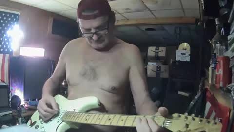 flamingfartguy online show from February 26, 7:31 am
