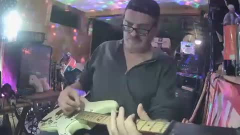 flamingfartguy online show from September 10, 2:17 pm
