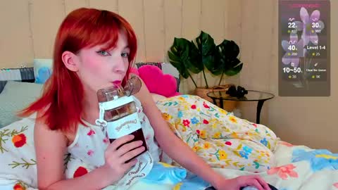 Snapshot of flatter_shy chatting on June 5, 9:37 am Diana online show from June 5, 9:37 am