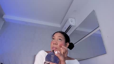 Flavia online show from January 10, 6:53 pm