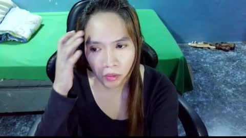 Snapshot of flawlesskindtrans007 chatting on April 18, 3:32 am Jeepty online show from April 18, 3:32 am