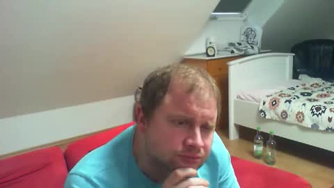 Ich Bins  Forscher Heer Stefan online show from February 12, 1:50 pm