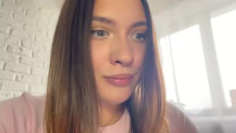 Snapshot of fleeting_dreams chatting on July 24, 3:04 am Emma online show from July 24, 3:04 am