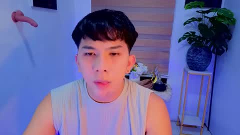 Snapshot of fletcher_dior23 chatting on November 18, 10:52 am fletcher_dior23 online show from November 18, 10:52 am