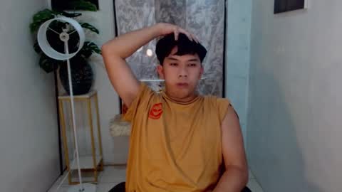 Snapshot of fletcher_dior23 chatting on November 27, 5:42 am fletcher_dior23 online show from November 27, 5:42 am