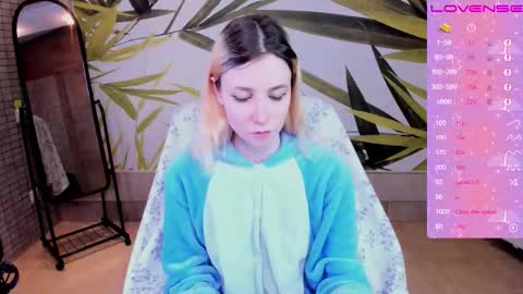 FlexiMona online show from December 14, 9:58 am