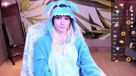 FlexiMona online show from February 15, 10:17 pm