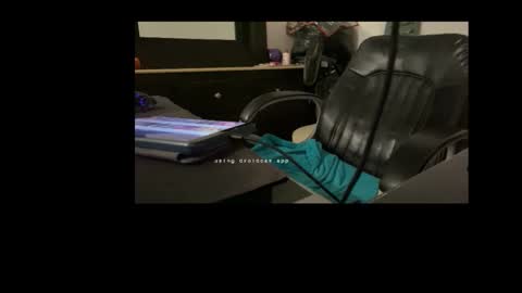 Snapshot of flexior69 chatting on November 4, 8:57 am flexior69 online show from November 4, 8:57 am