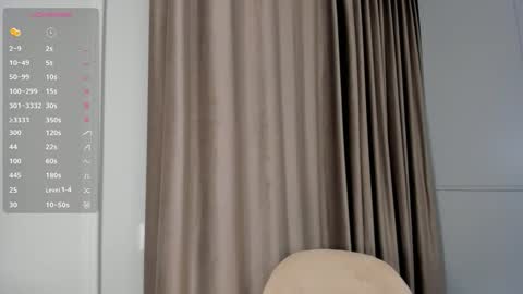 Emely  online show from November 10, 2:49 pm