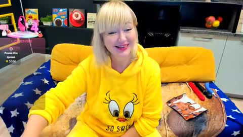 Mary online show from September 24, 9:40 pm