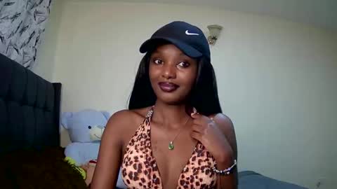sheery online show from January 17, 11:38 am