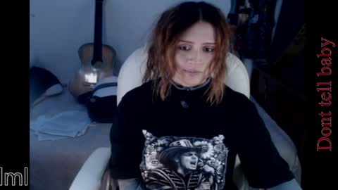 flor3citarockera online show from July 31, 3:55 pm