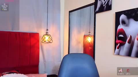 flor_gil online show from March 26, 4:07 am