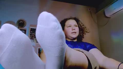 florenceanderson_ online show from October 3, 9:39 am