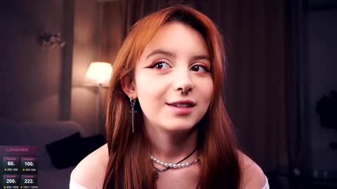 Snapshot of florencewilliam chatting on February 2, 6:42 pm Miranda Day Edanight. online show from February 2, 6:42 pm