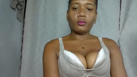 florencia011 online show from January 22, 7:03 pm