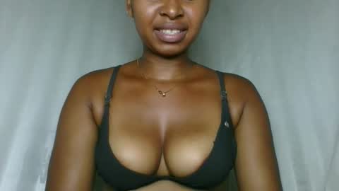 florencia011 online show from December 20, 9:49 am