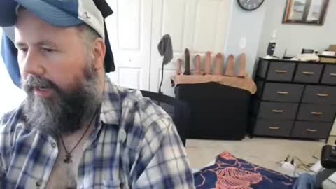 FloridaBear online show from July 18, 10:46 pm