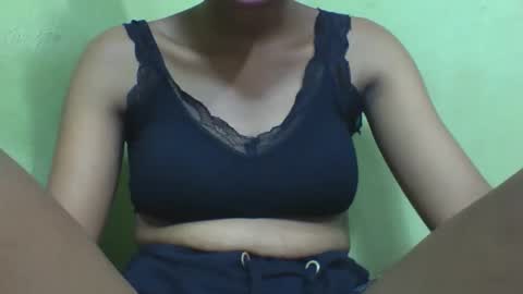 florine592953 online show from February 8, 5:05 pm