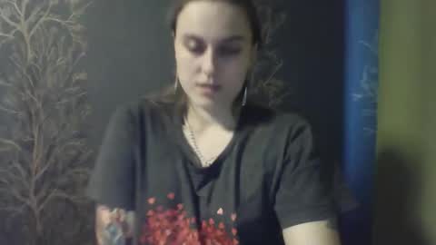 Snapshot of flower_bluee chatting on April 6, 3:13 pm Ambika 3 online show from April 6, 3:13 pm