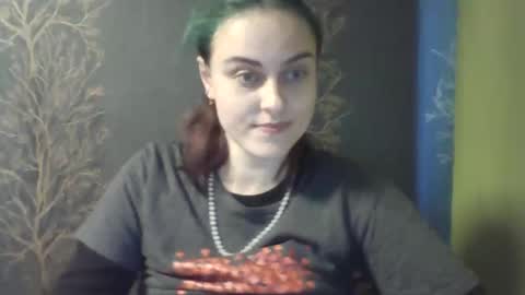 Snapshot of flower_bluee chatting on April 23, 3:25 pm Ambika 3 online show from April 23, 3:25 pm