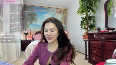Nicole online show from February 12, 4:01 am