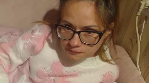 say meow and send tip  online show from September 27, 5:07 pm