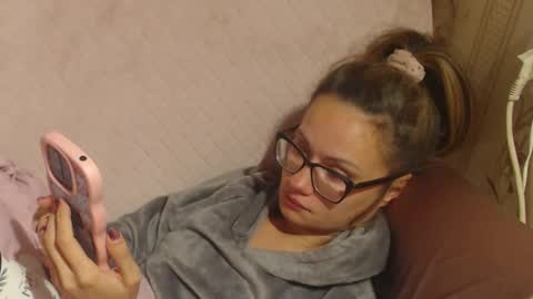 say meow and send tip  online show from September 29, 11:15 am