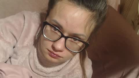 Snapshot of flowercandydoll chatting on February 5, 12:15 am say meow and send tip online show from February 5, 12:15 am