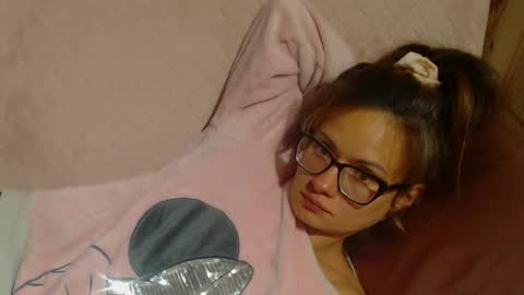 say meow and send tip  online show from October 4, 6:28 pm