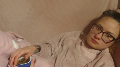 say meow and send tip  online show from January 16, 5:39 pm