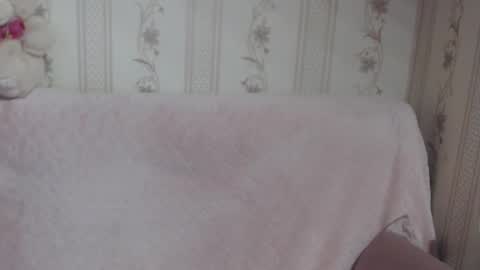 say meow and send tip  online show from February 9, 7:56 am