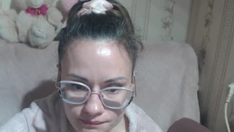 say meow and send tip  online show from April 6, 12:06 pm
