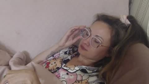 Snapshot of flowercandydoll13 chatting on July 22, 8:11 pm say meow and send tip online show from July 22, 8:11 pm