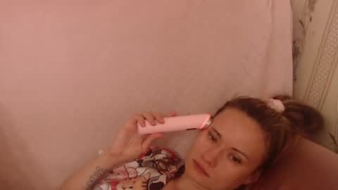 Snapshot of flowercandydoll13 chatting on July 30, 8:35 am say meow and send tip online show from July 30, 8:35 am