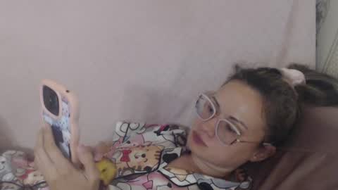 Snapshot of flowercandydoll13 chatting on August 1, 10:47 am say meow and send tip online show from August 1, 10:47 am