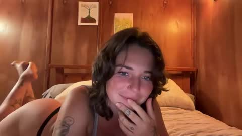 Flowergirl online show from November 21, 4:22 am