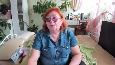 Flowerlower online show from October 13, 8:03 am