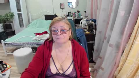 Flowerlower online show from March 27, 7:02 pm