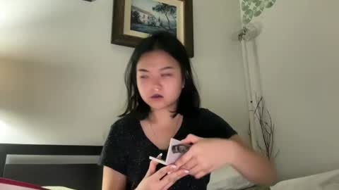 flowerlvr online show from March 2, 5:44 am