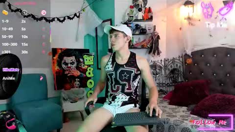 flowers109 online show from October 28, 10:34 pm