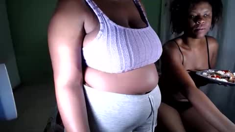 flowersaltry online show from April 9, 1:05 am