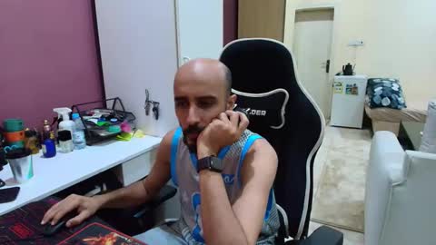 Snapshot of flowthefun chatting on May 27, 11:02 pm flowthefun online show from May 27, 11:02 pm