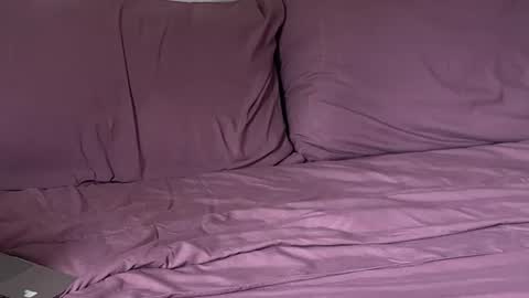 Snapshot of fluffy_bunnyxxx chatting on July 31, 6:35 am fluffy_bunnyxxx online show from July 31, 6:35 am