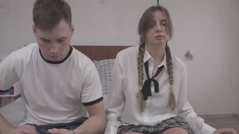 Fluffy and Krut online show from December 9, 7:17 am