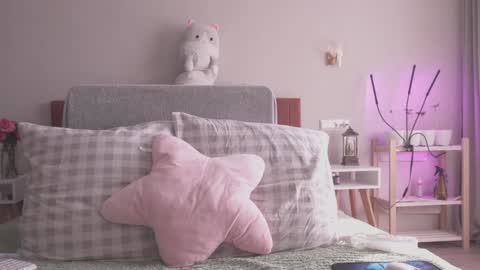 Fluffy and Krut online show from January 31, 9:05 am