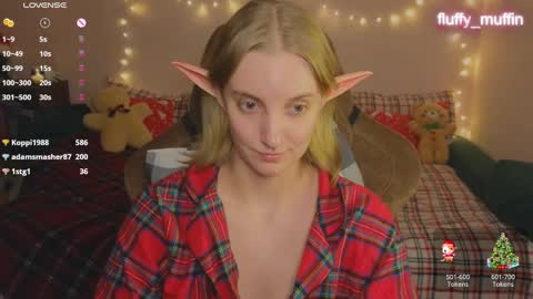 Snapshot of fluffy_muffin3 chatting on December 29, 6:05 pm Agatha online show from December 29, 6:05 pm